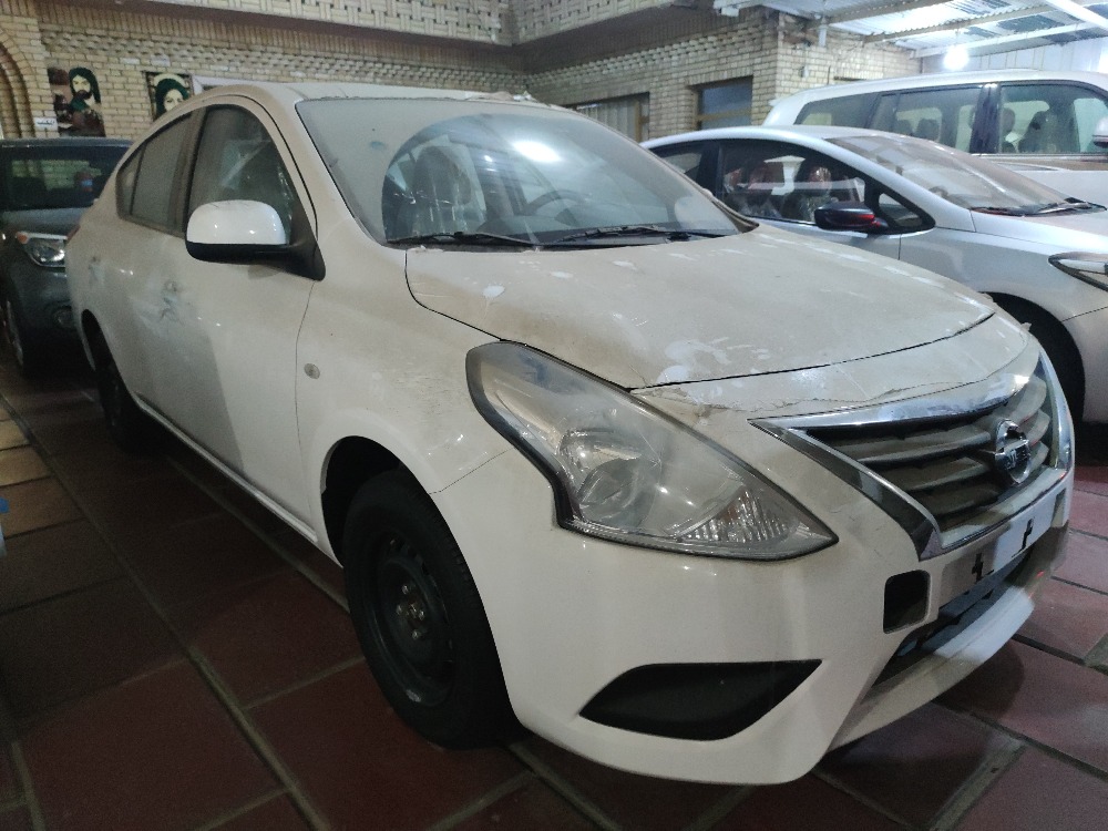 Nissan Sunny